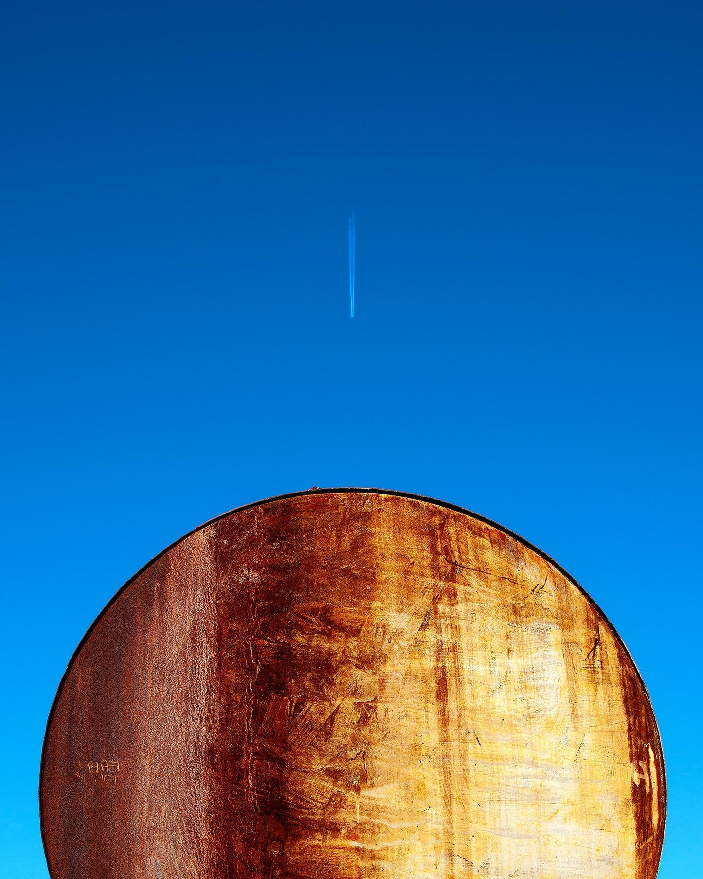 CONTRAIL AND GRAFFITI