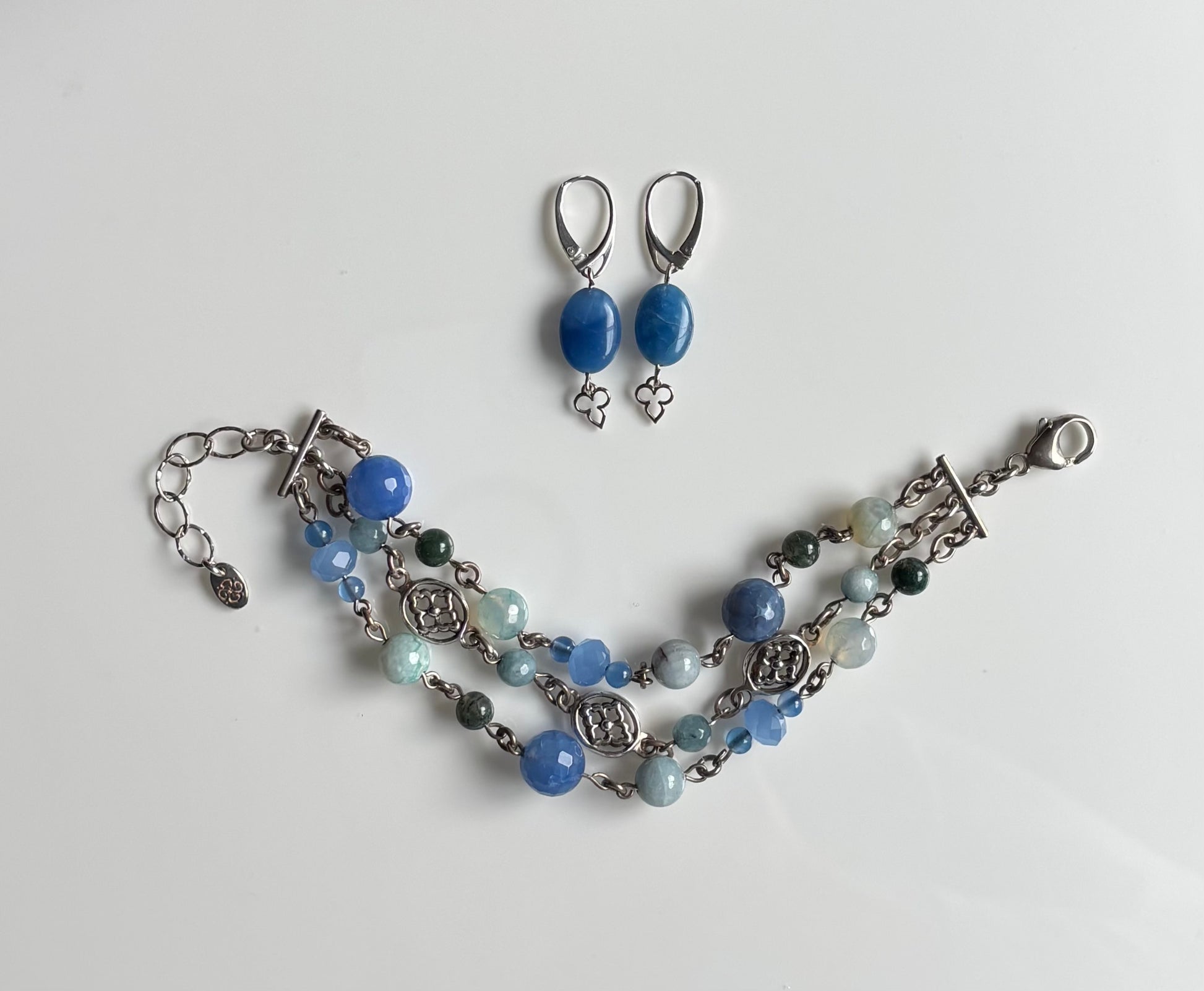 Mixed Blues 3-Row Bracelet, Hanabishi ovals (Carol Koch) – 2