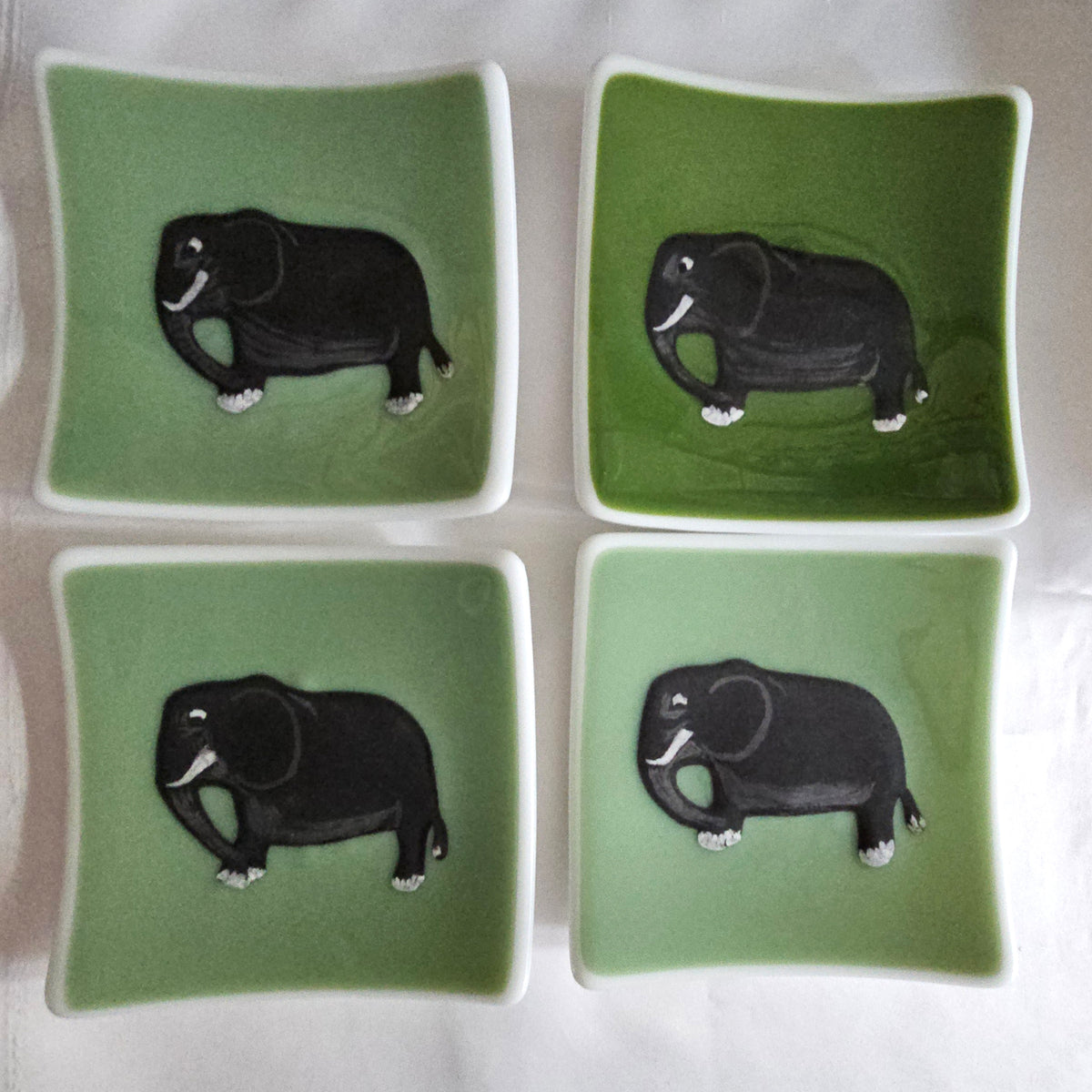 Elephant Plates (Patricia Plumeri) – 2
