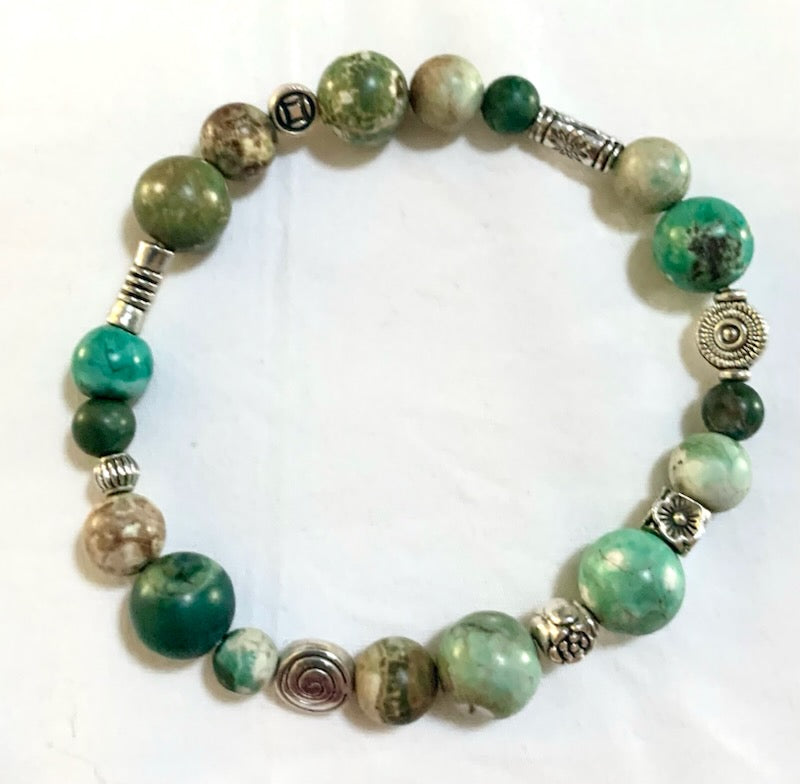 Green Stone stretch bracelet (David Burr) – 2