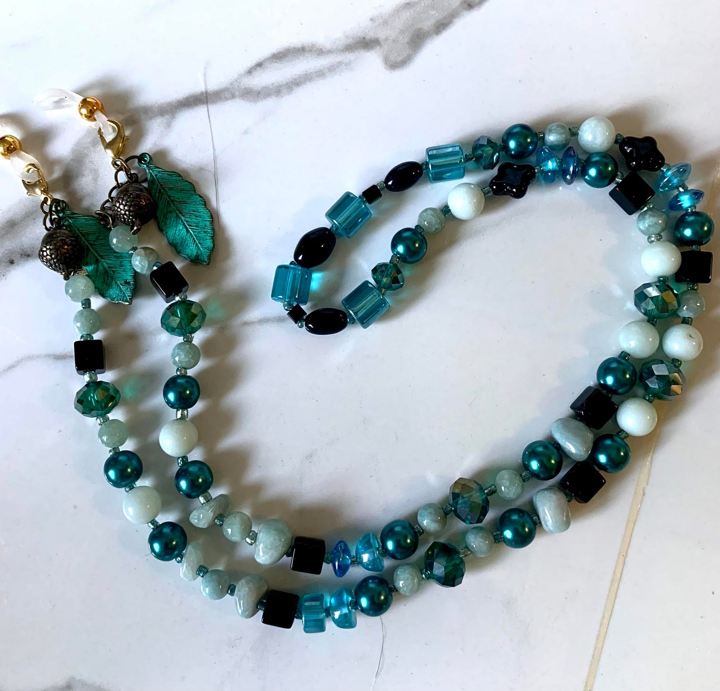 Teal and Blue Glasses Chain (Cheryl Burss) – 2
