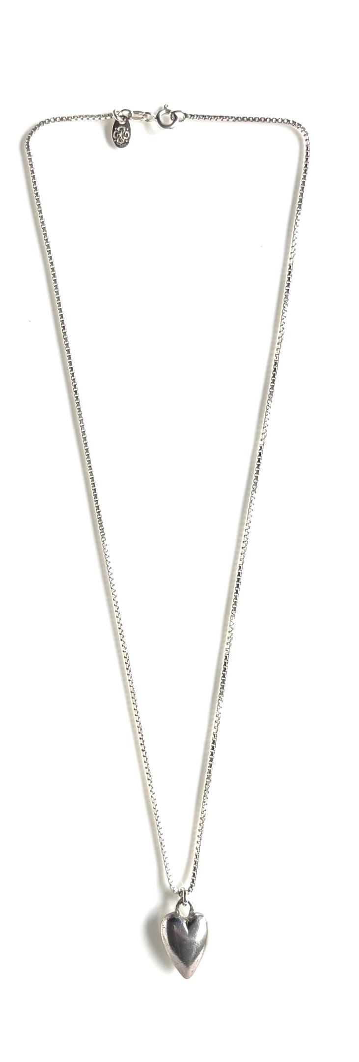 PD022 Elongated Sterling Heart pendant (Carol Koch) – 2