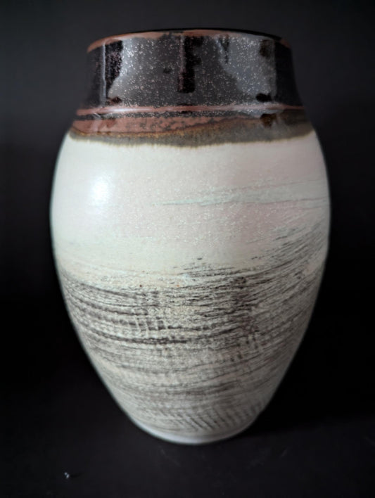 ceramic vase with black slip, and white matt (Roark Shirley) – 2