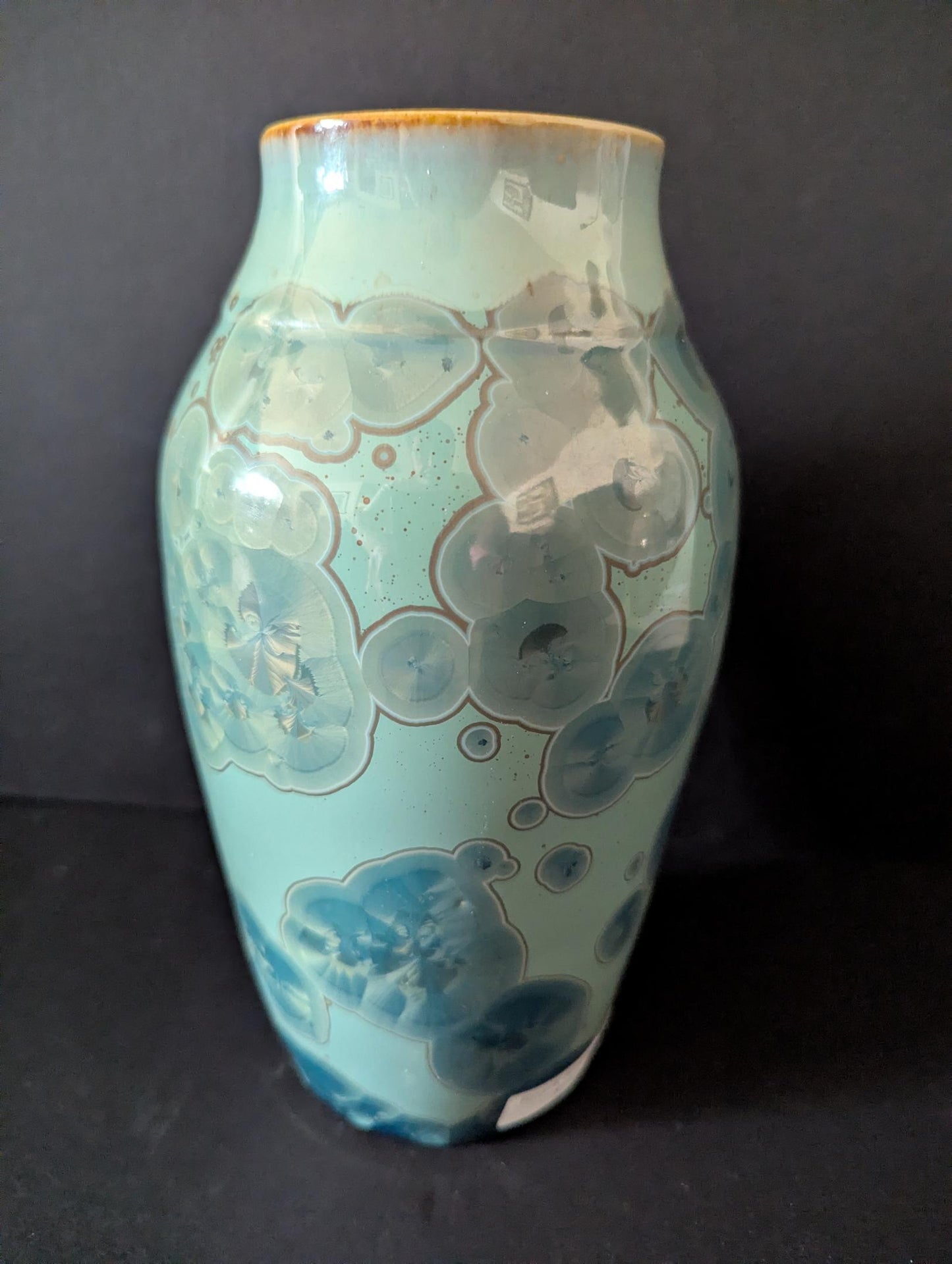 Porcelain vase, green with blue green crystal (Roark Shirley) – 2