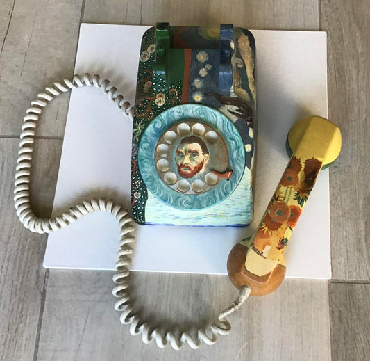 Van Gogh Phone (Suzanne Nelson)