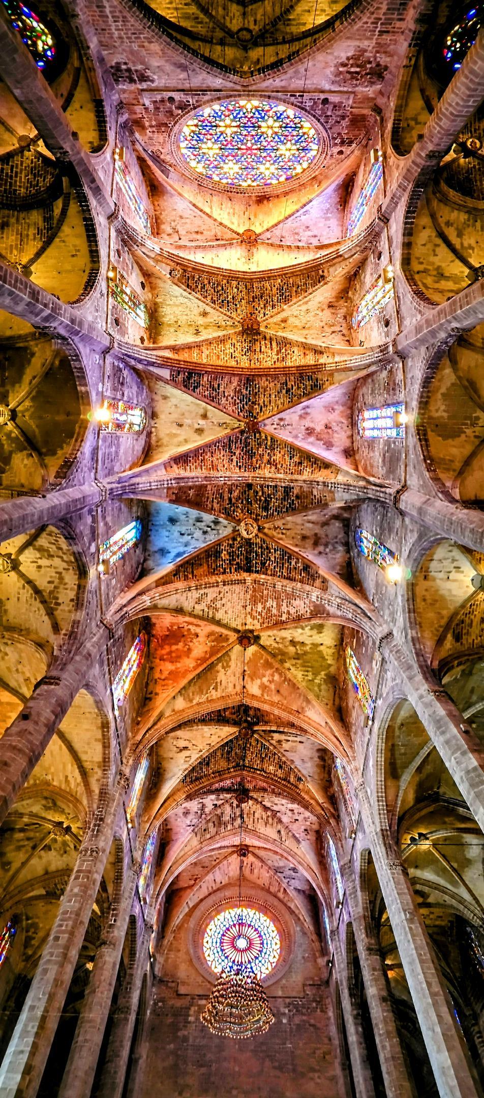 Gaudi s Celing, Mallorca Cathedral
