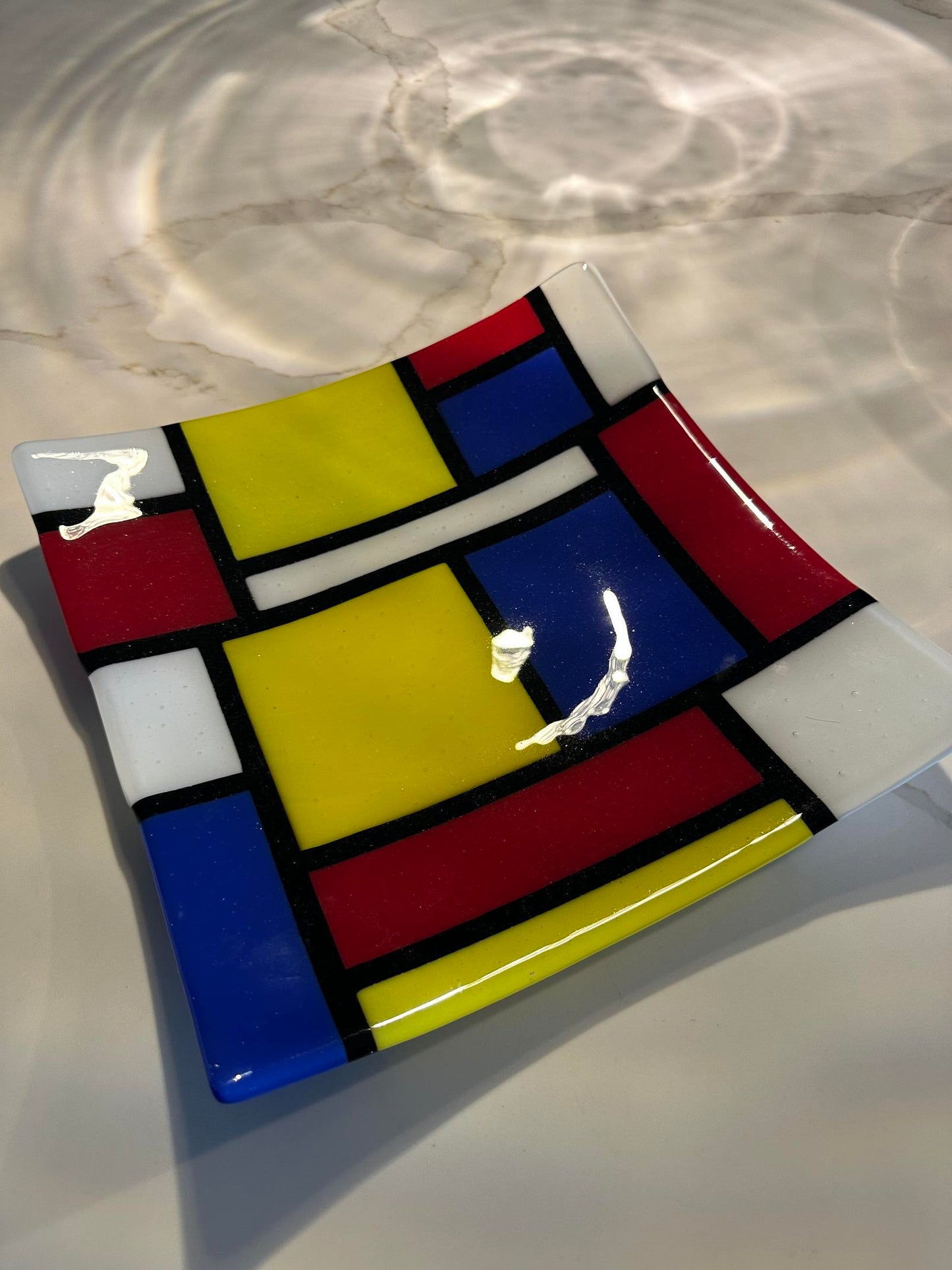 A little bit of Mondrian in your life